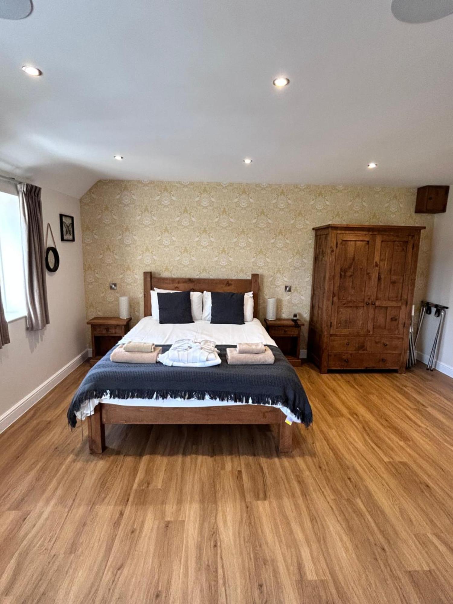 The White Hart Inn Alfreton Extérieur photo