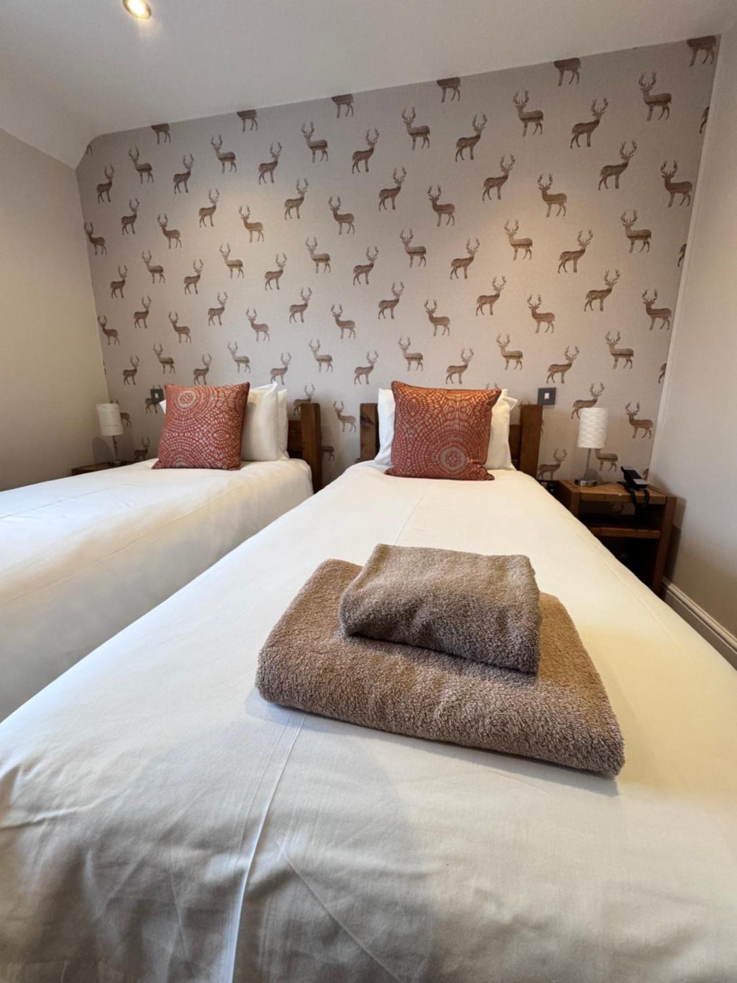The White Hart Inn Alfreton Extérieur photo