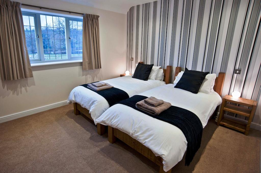 The White Hart Inn Alfreton Chambre photo
