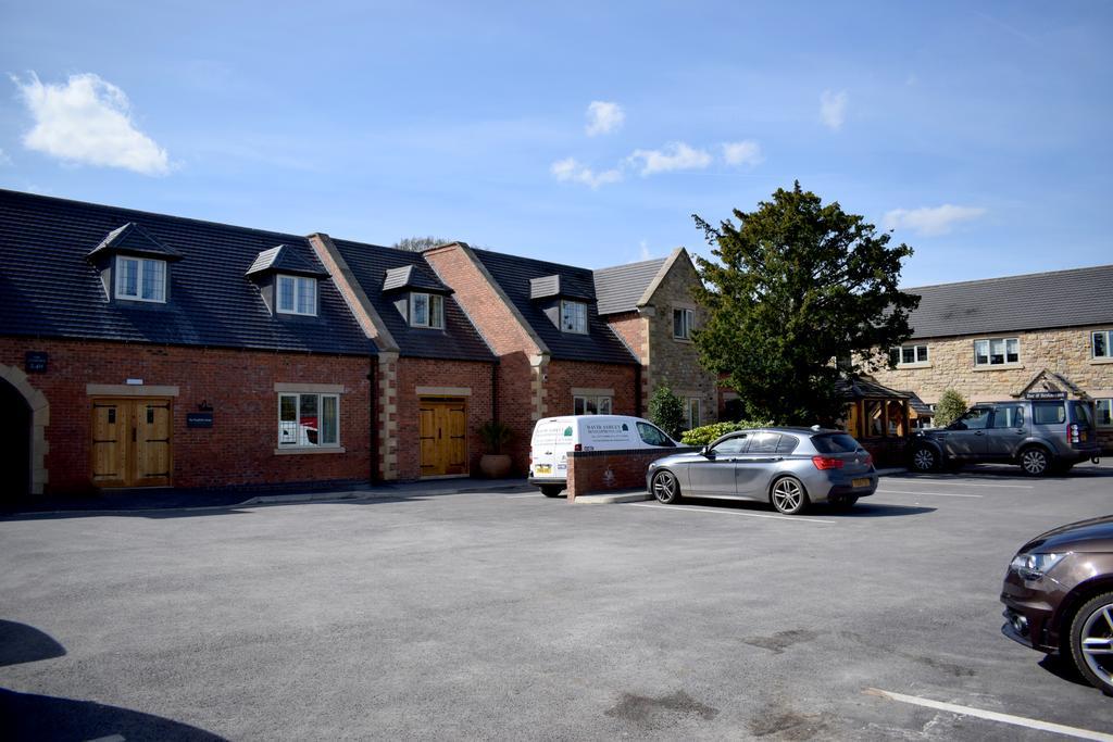 The White Hart Inn Alfreton Extérieur photo